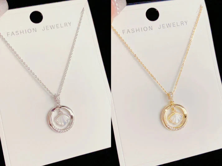 🌟Charming Zirconia Circle Scallop Necklace