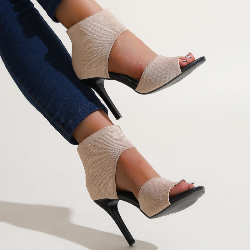 🔥New Arrival 2025🔥Women's Stylish Slim Heel Sandals💖Spring sale-49% OFF